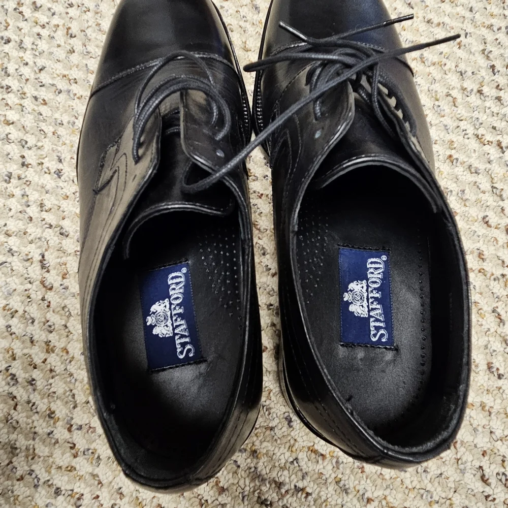 Stafford Men's Cap Toe Oxford Black Leather Lace Up Dress‎ Shoes Size 8.5 M